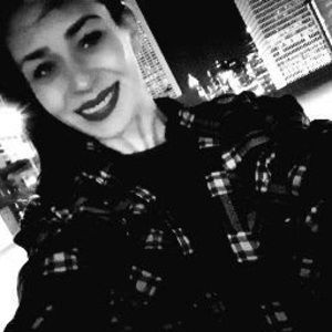 Meet your Posher, Leiha